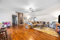 2 Chapel Road, Orono, ME 04473