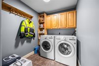 2 Chapel Road, Orono, ME 04473