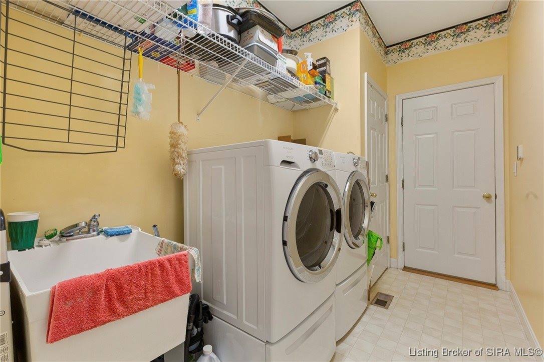 3046 Cobblers Crossing Road, New Albany, IN 47150