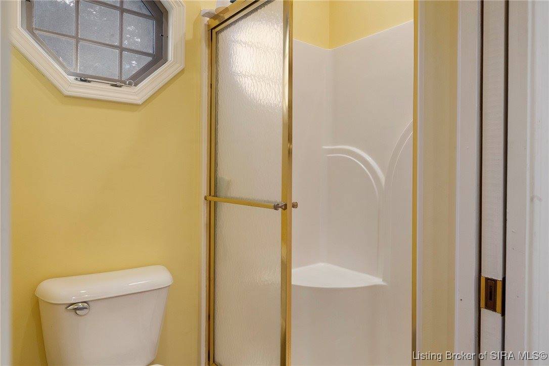 3046 Cobblers Crossing Road, New Albany, IN 47150