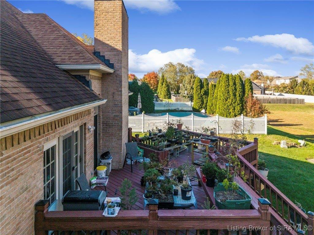 3046 Cobblers Crossing Road, New Albany, IN 47150