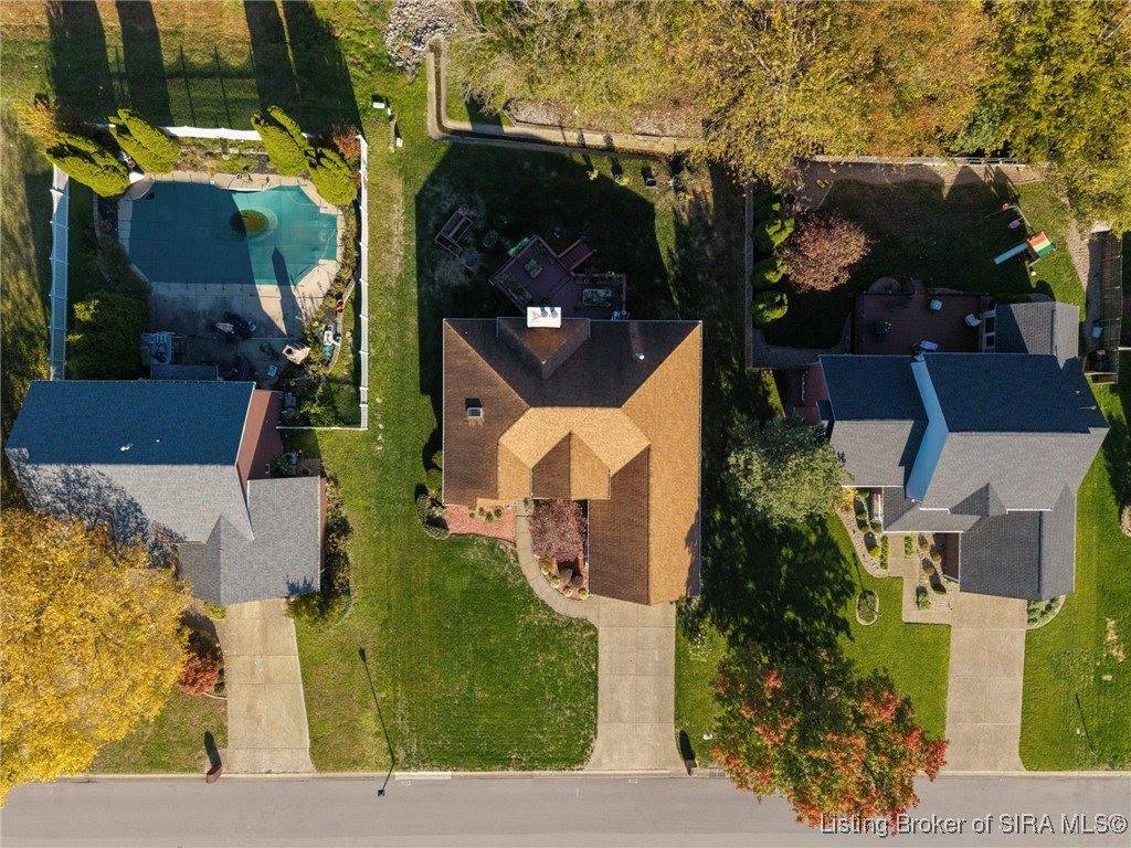 3046 Cobblers Crossing Road, New Albany, IN 47150