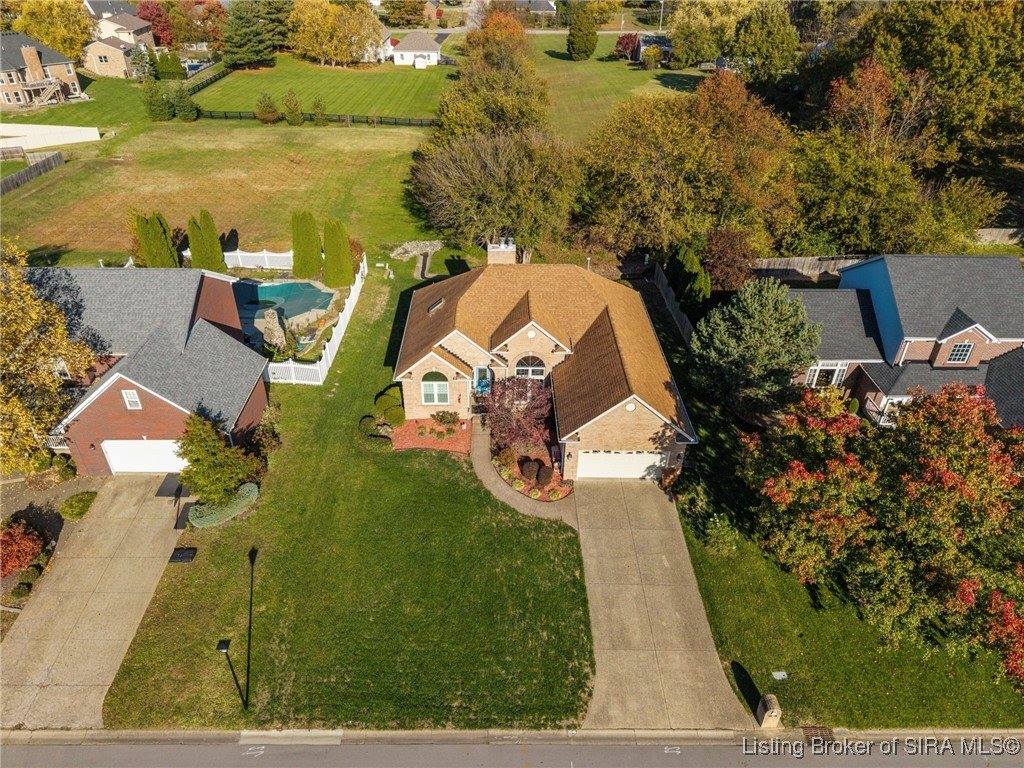 3046 Cobblers Crossing Road, New Albany, IN 47150