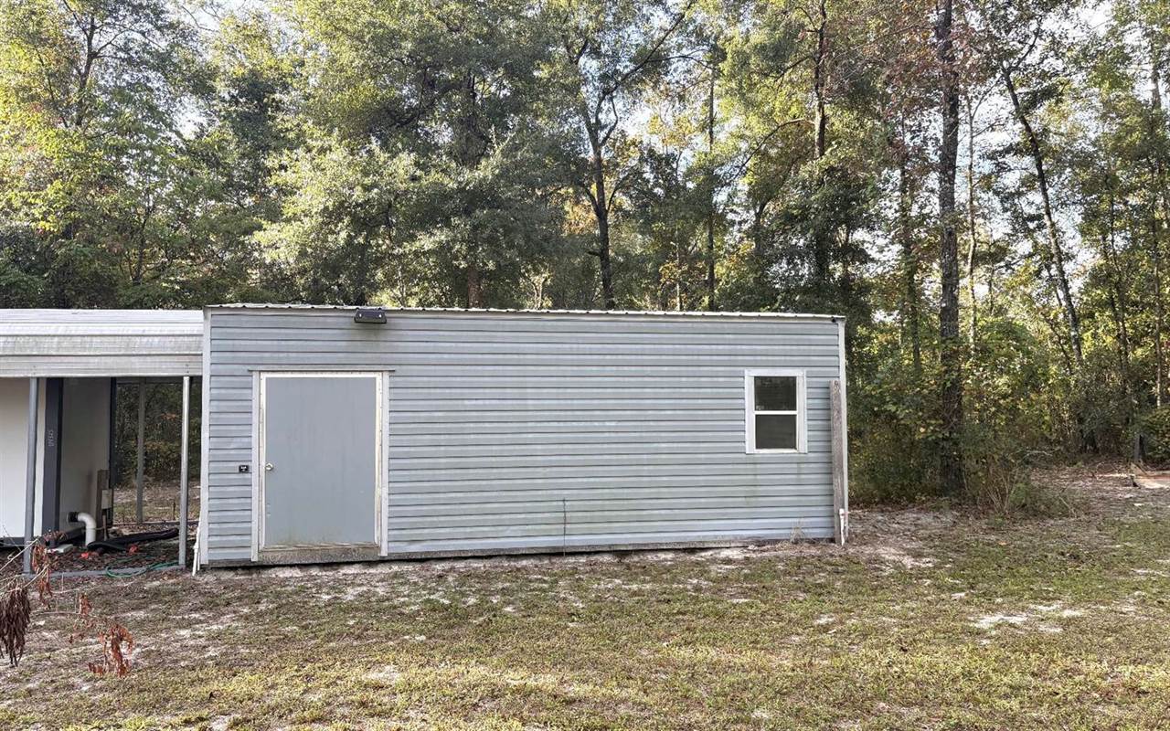 544 SW Kentucky Street, Fort White, FL 32038