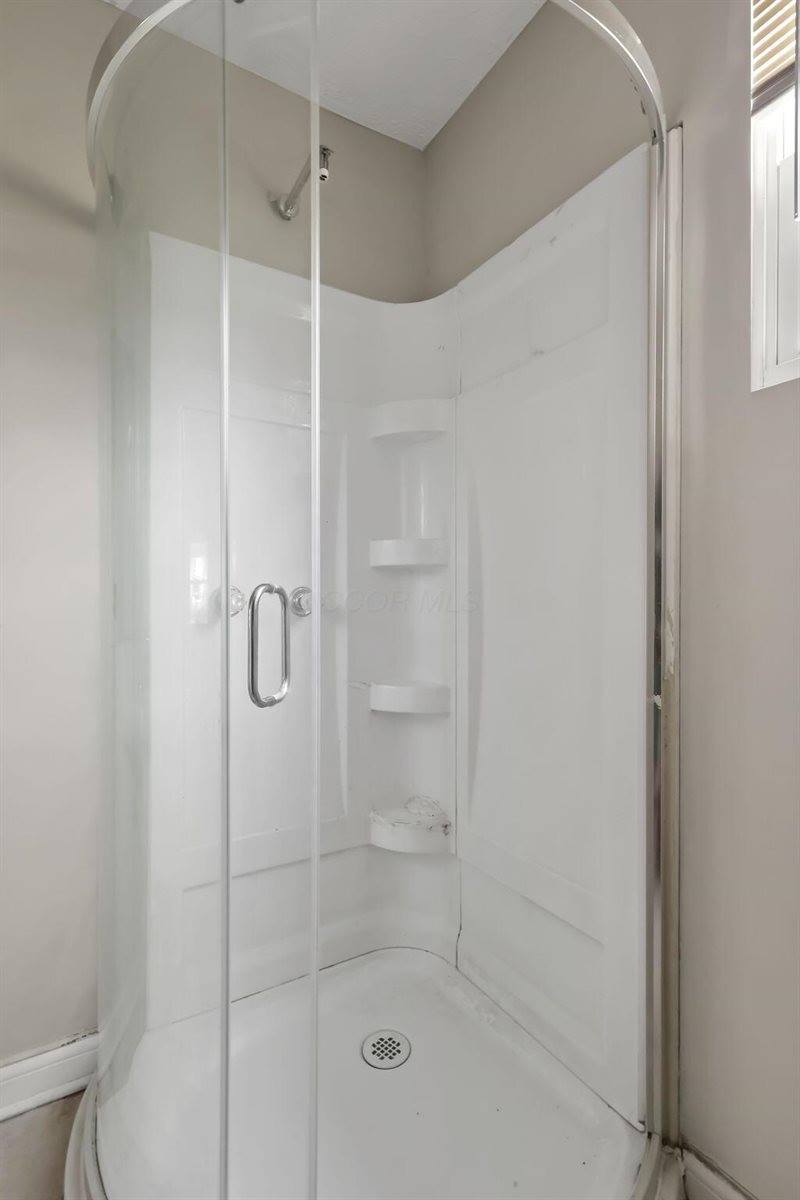 264 Woodlawn Avenue, Columbus, OH 43228