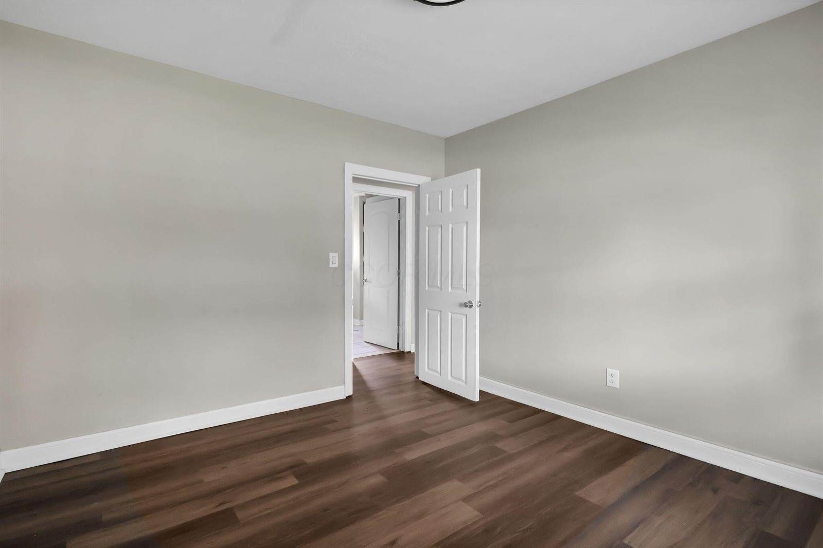 264 Woodlawn Avenue, Columbus, OH 43228