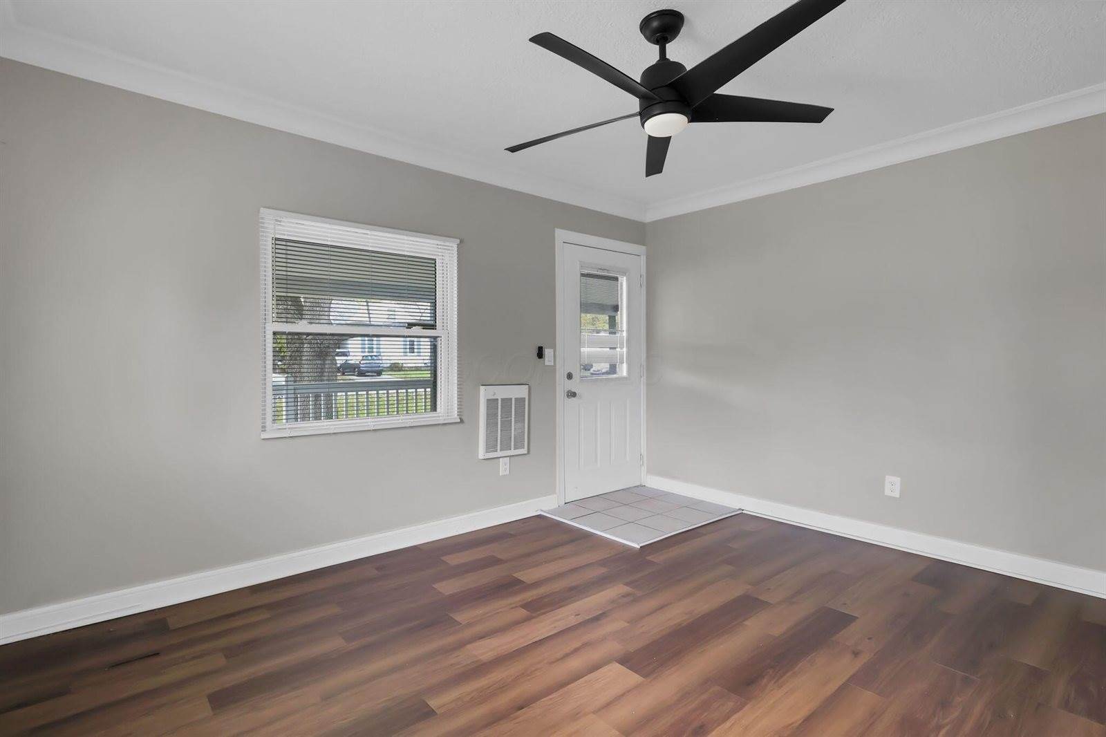 264 Woodlawn Avenue, Columbus, OH 43228