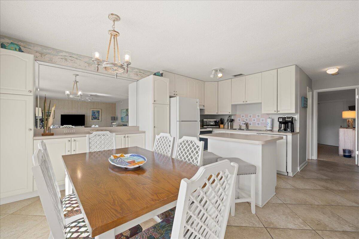 1030 Hwy 98, #202D, Destin, FL 32541