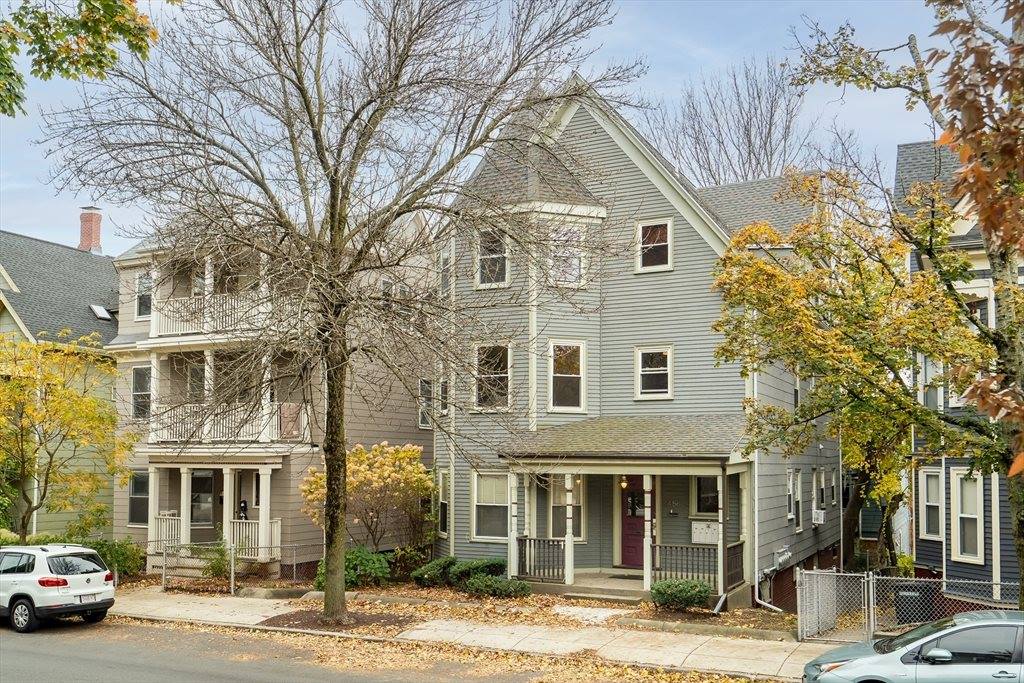 456 Medford St, Somerville, MA 02145