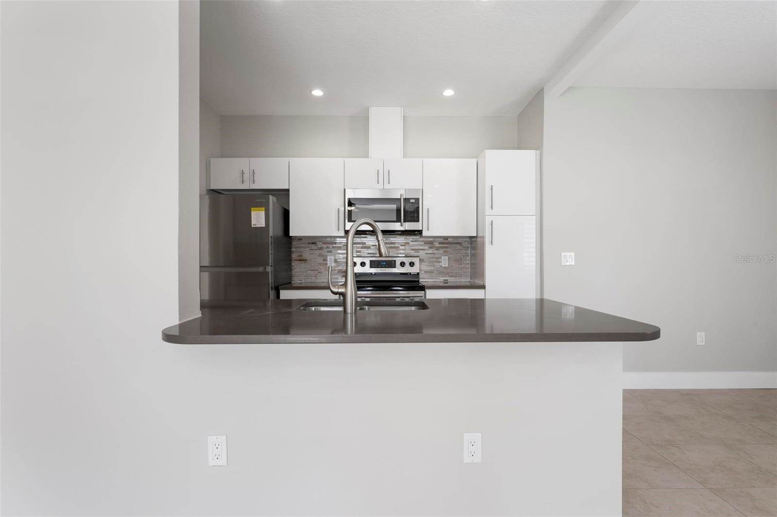 5903 Tidewood Avenue, Sarasota, FL 34231