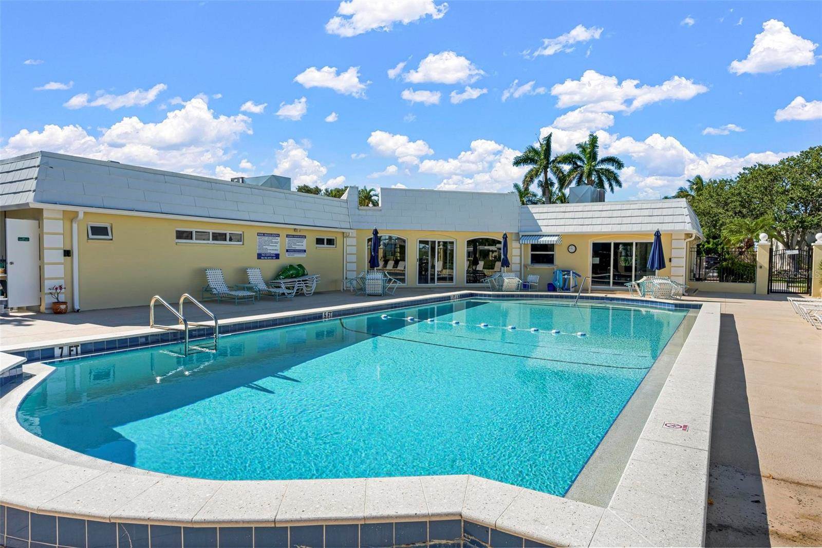 5903 Tidewood Avenue, Sarasota, FL 34231