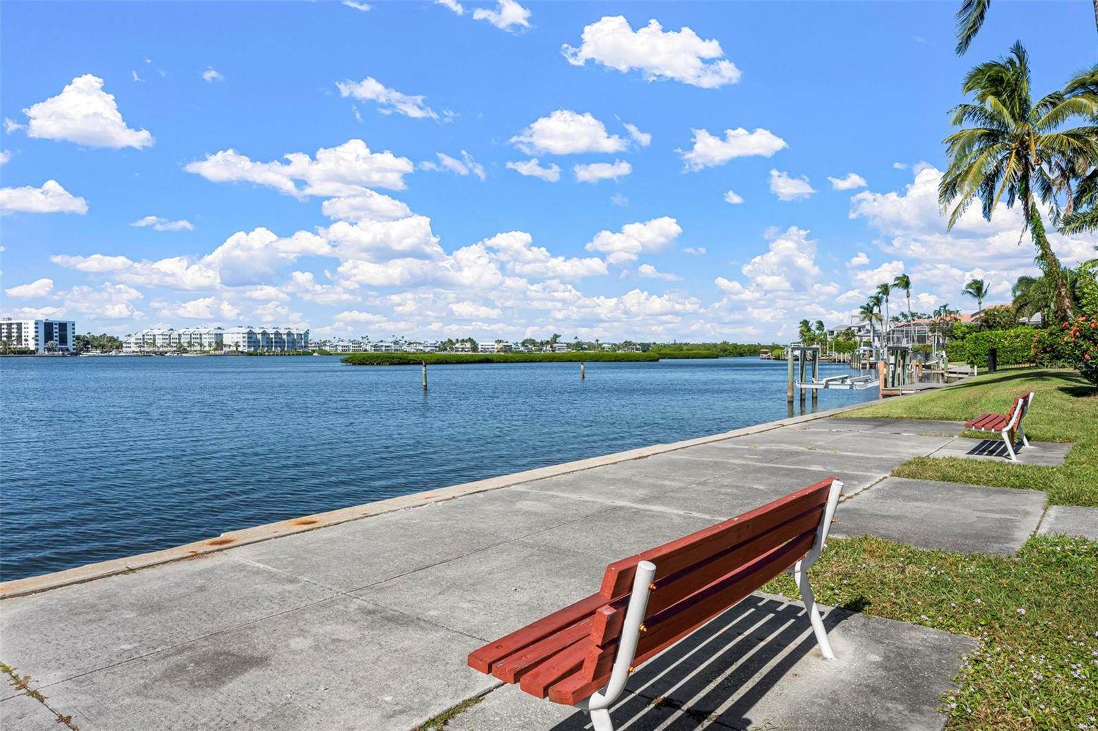 5903 Tidewood Avenue, Sarasota, FL 34231