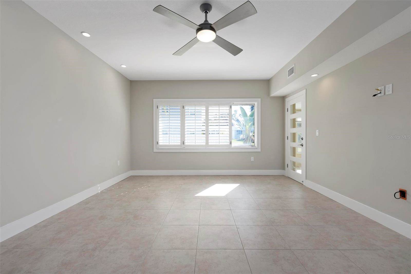 5903 Tidewood Avenue, Sarasota, FL 34231