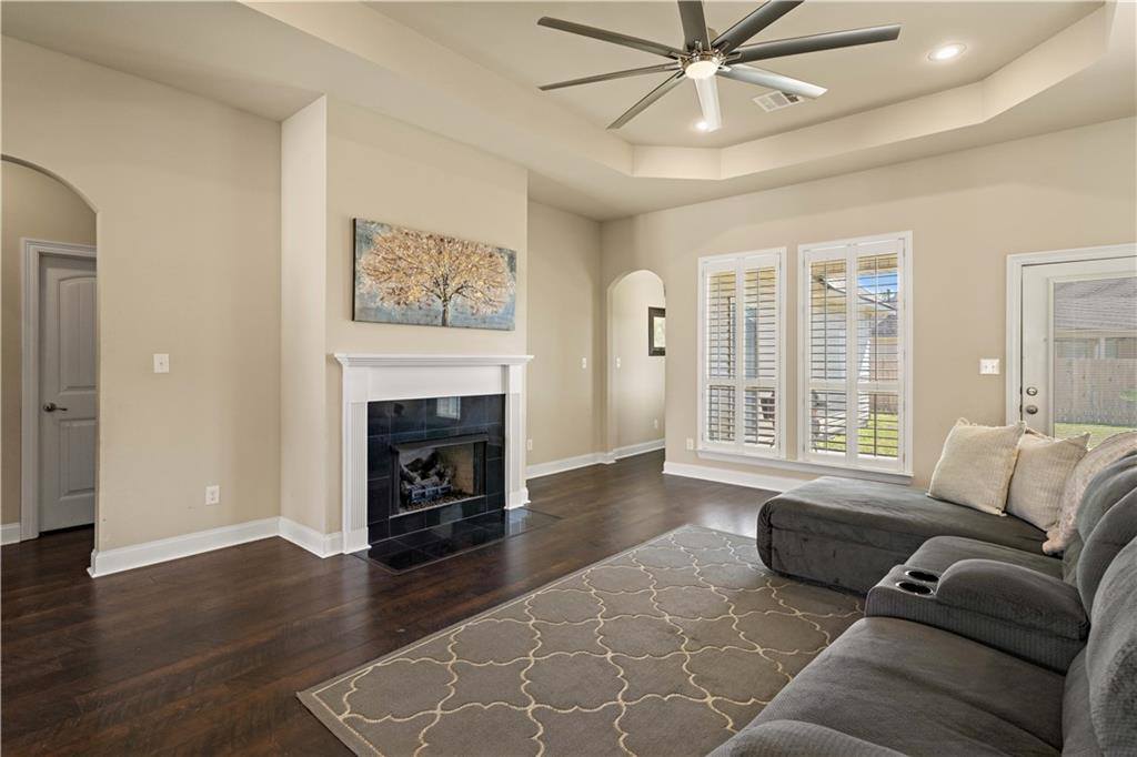 23616 Big Branch Drive, Ponchatoula, LA 70454