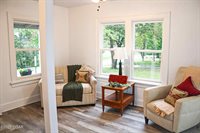 521 Oakridge Drive, Neosho, MO 64850