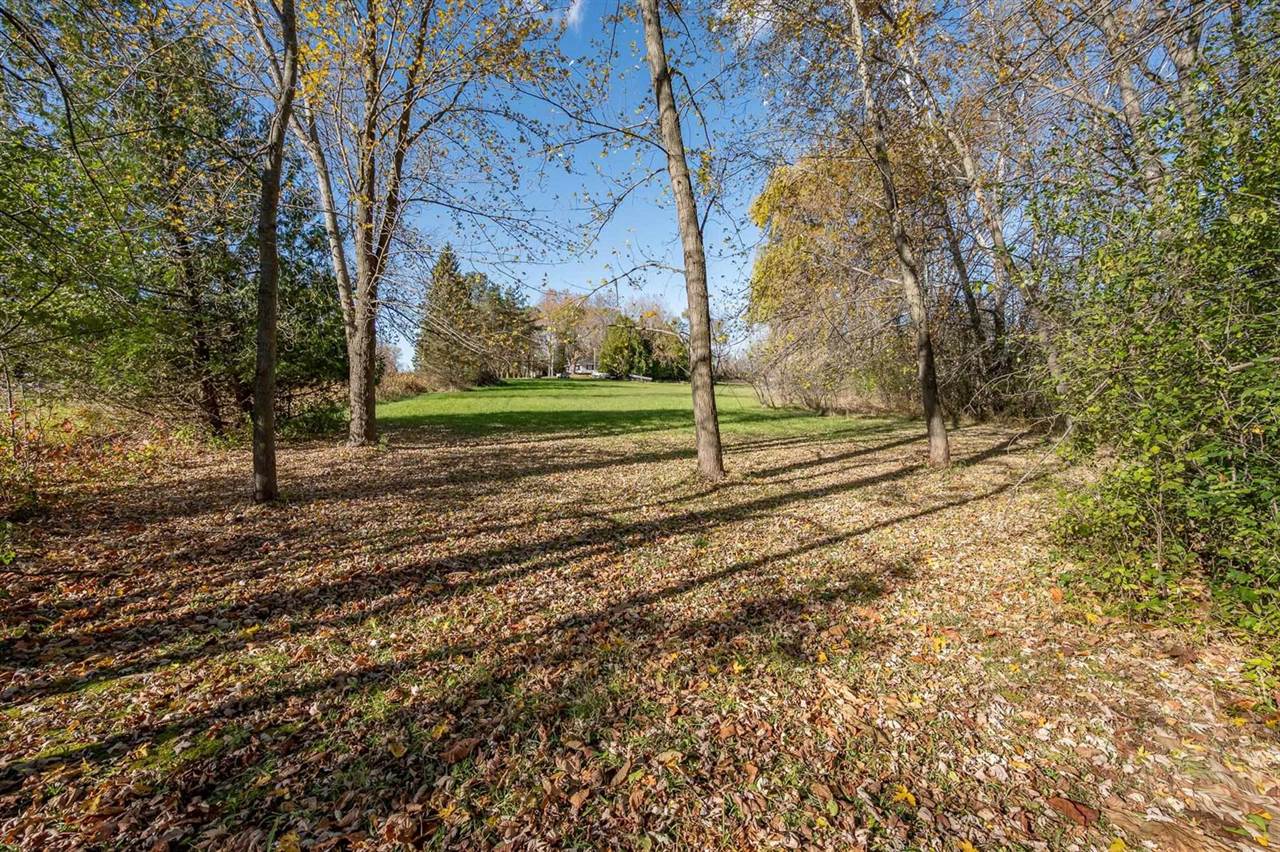 W3488 Center Valley Road, Appleton, WI 54913