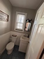 118 Field Road, Longmeadow, MA 01106