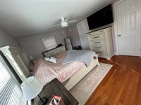 118 Field Road, Longmeadow, MA 01106