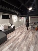 118 Field Road, Longmeadow, MA 01106