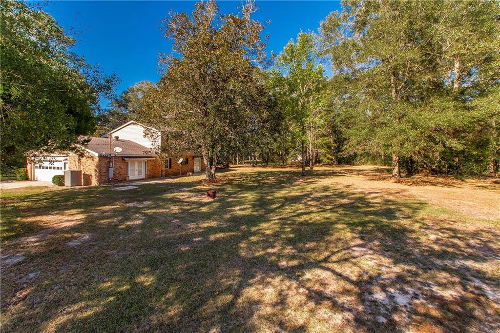 11458 LA-1075, Bogalusa, LA 70427