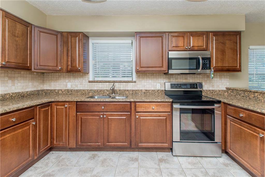 11458 LA-1075, Bogalusa, LA 70427