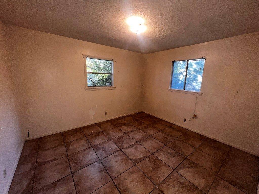 224 Shellwood, Wake Village, TX 75501