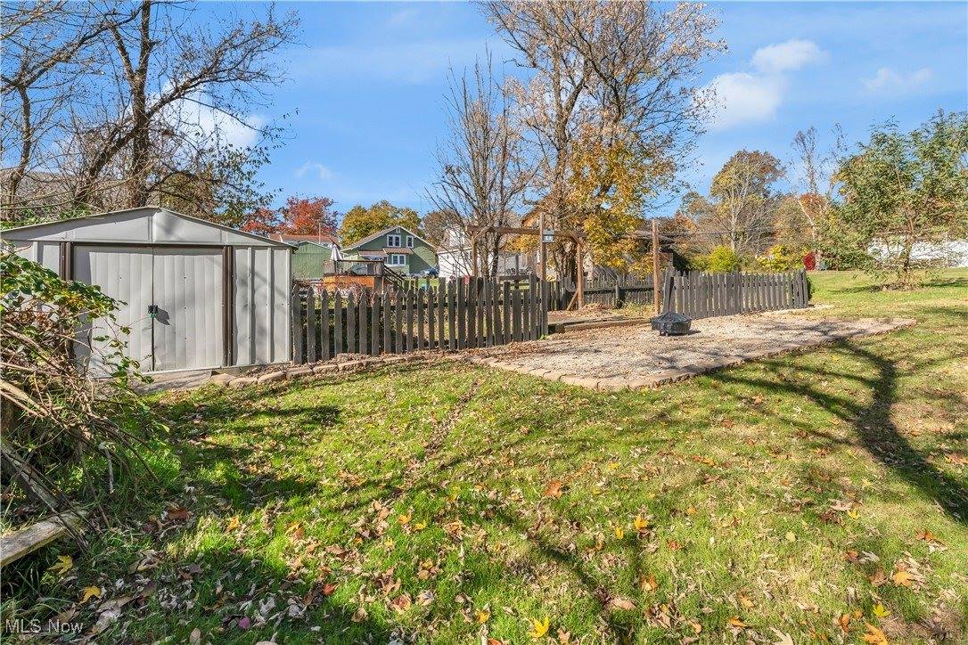 1452 Furnace Street, Mineral Ridge, OH 44440