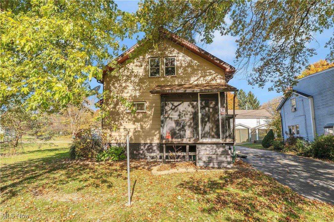 1452 Furnace Street, Mineral Ridge, OH 44440