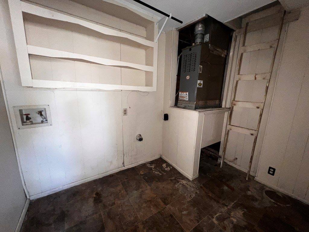 849 Singapore, Wake Village, TX 75501