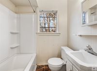 849 Singapore, Wake Village, TX 75501