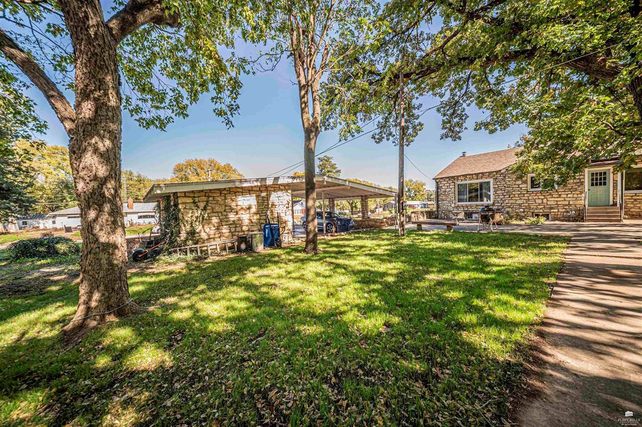 205 South Bridge Street, Enterprise, KS 67441