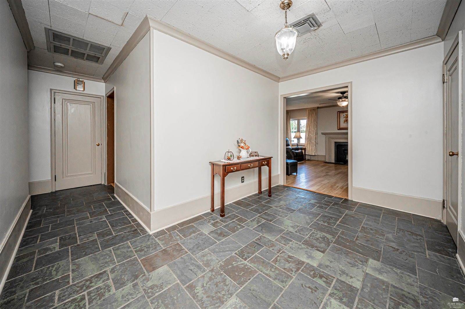 205 South Bridge Street, Enterprise, KS 67441