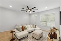 240 Richards Street, College Station, TX 77840