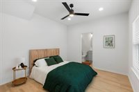 307B Sterling Street, College Station, TX 77840