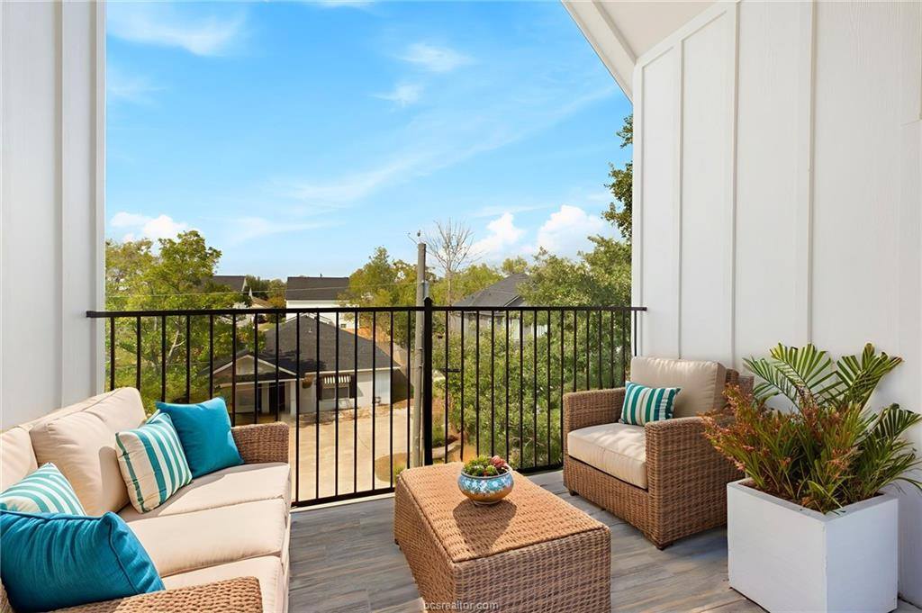 307C Sterling Street, College Station, TX 77840