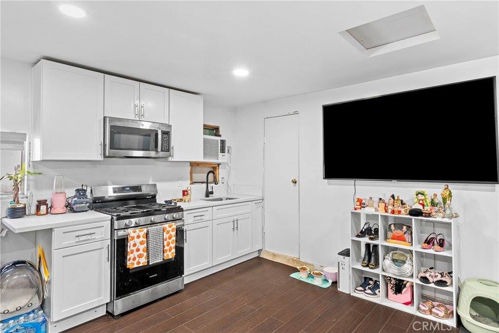 12822 Hensel, Baldwin Park, CA 91706