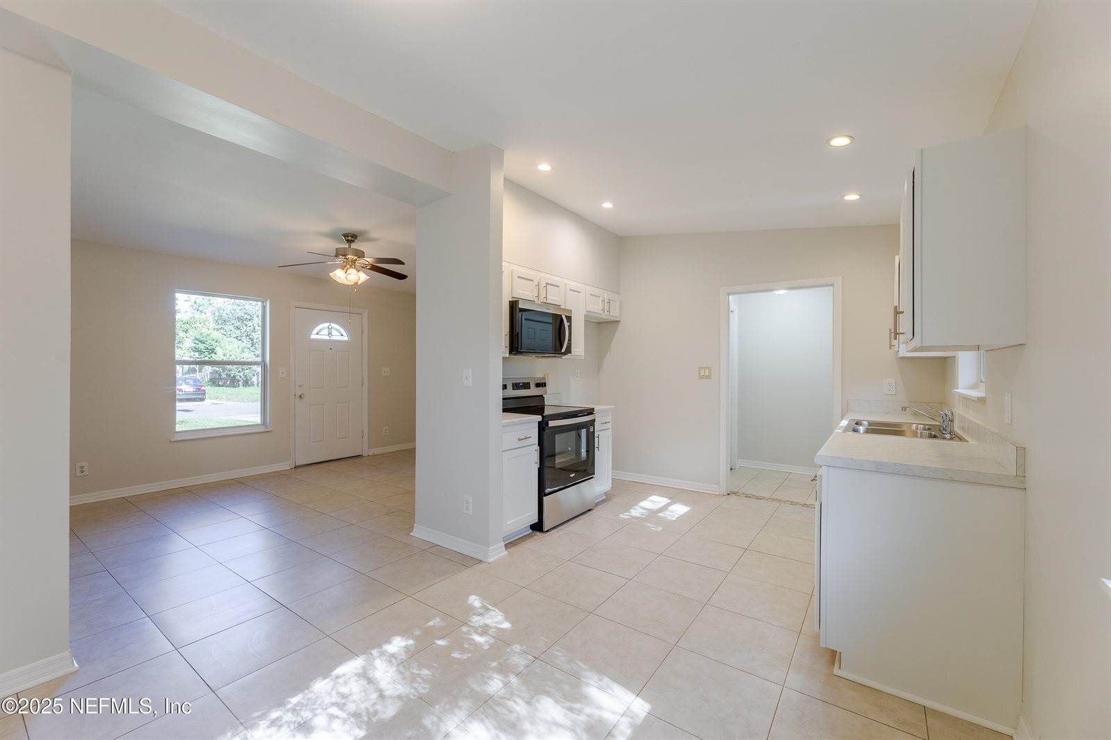 7822 Dubois Drive, Jacksonville, FL 32221