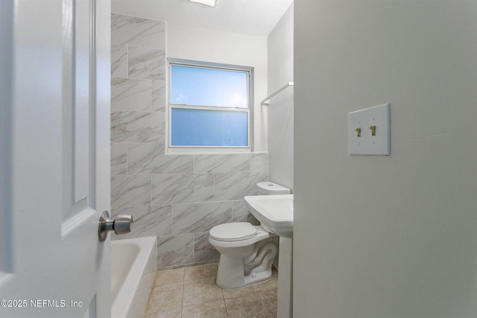 7822 Dubois Drive, Jacksonville, FL 32221