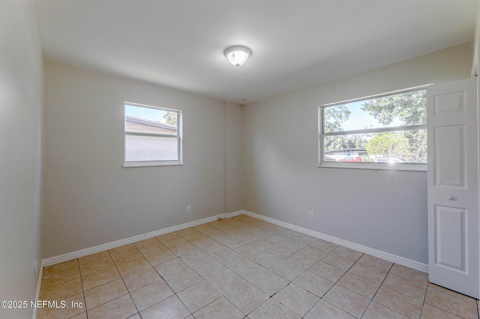 7822 Dubois Drive, Jacksonville, FL 32221