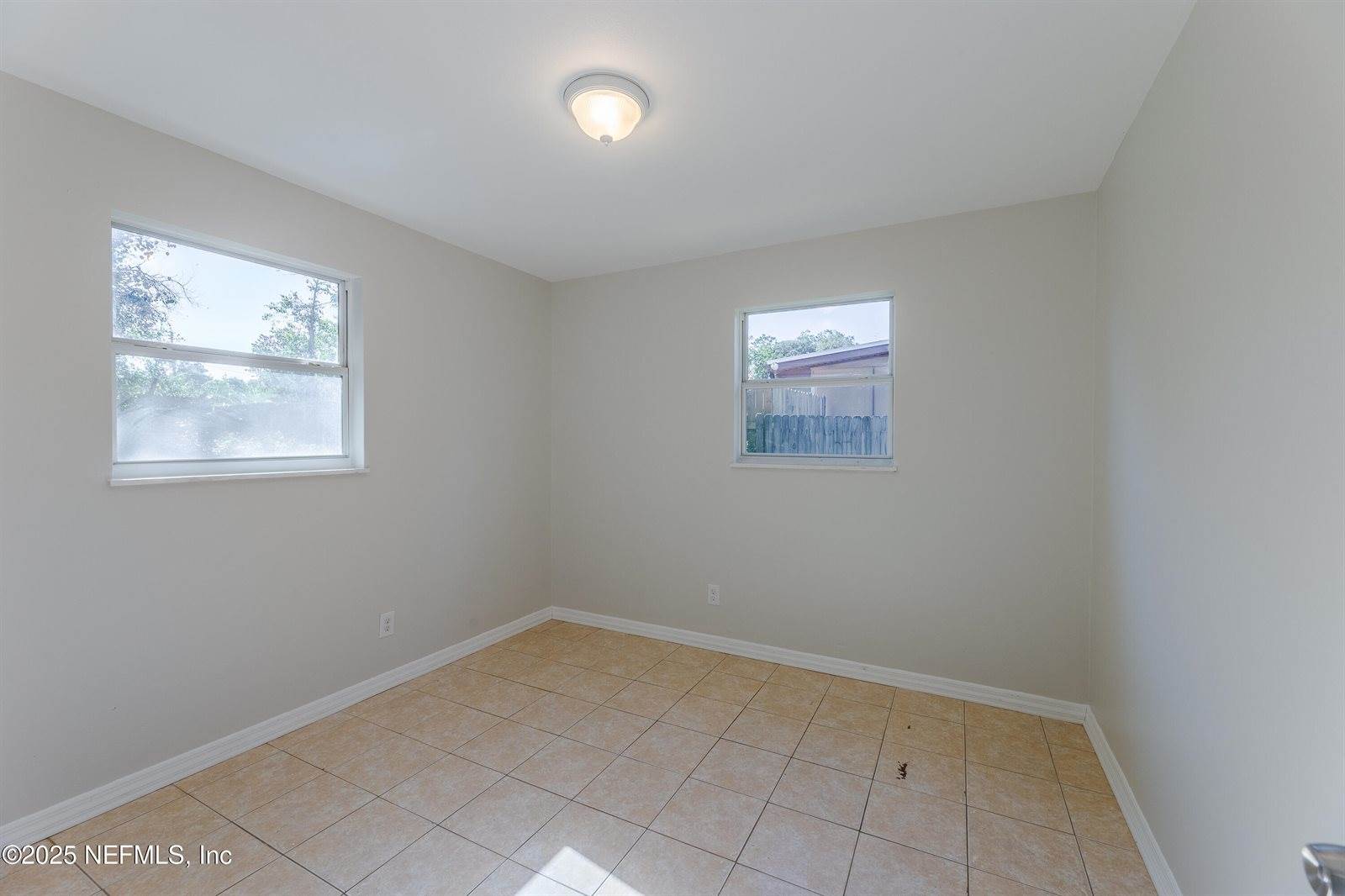 7822 Dubois Drive, Jacksonville, FL 32221