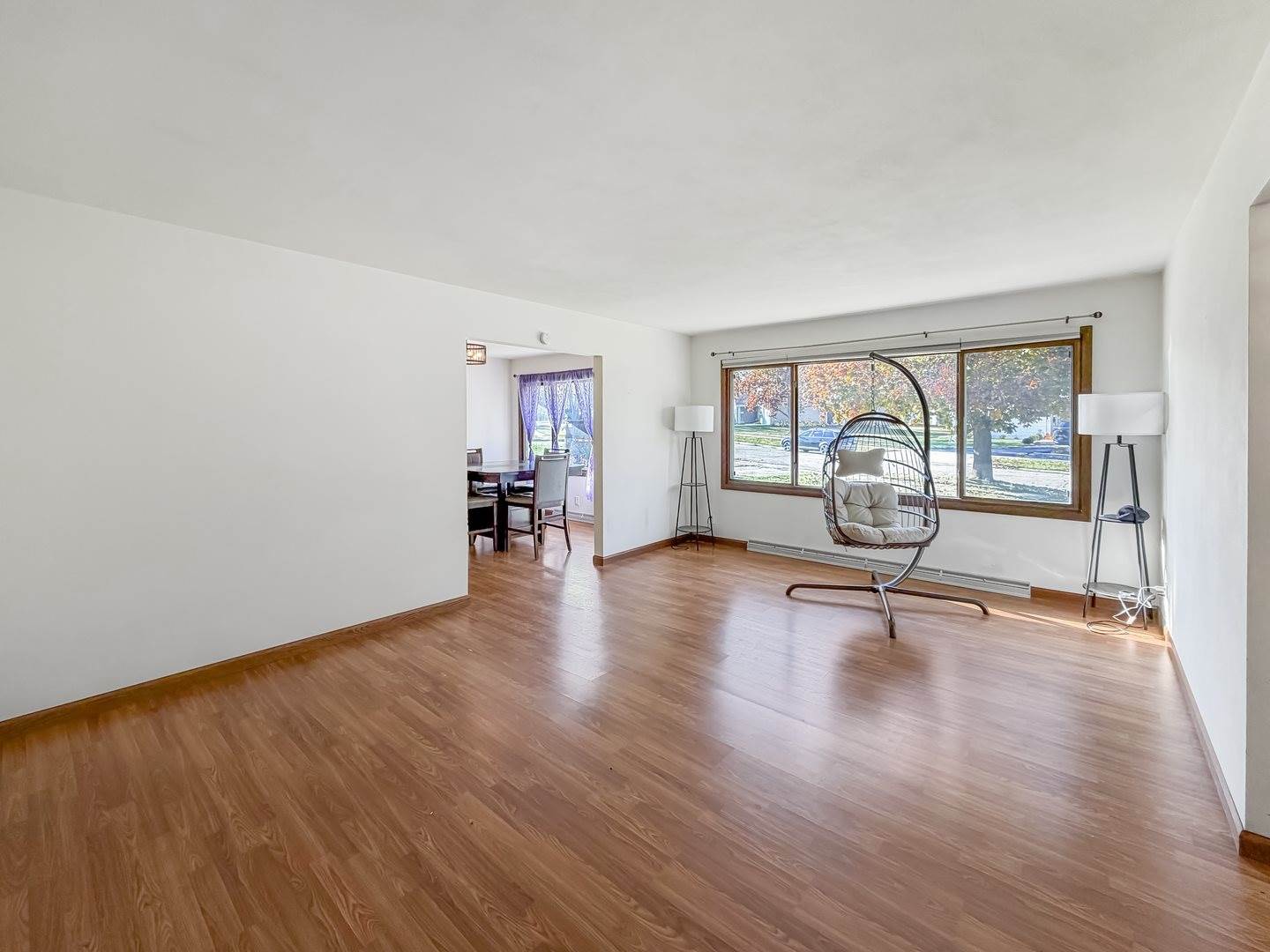 1353 Carriage Hill Lane, Freeport, IL 61032