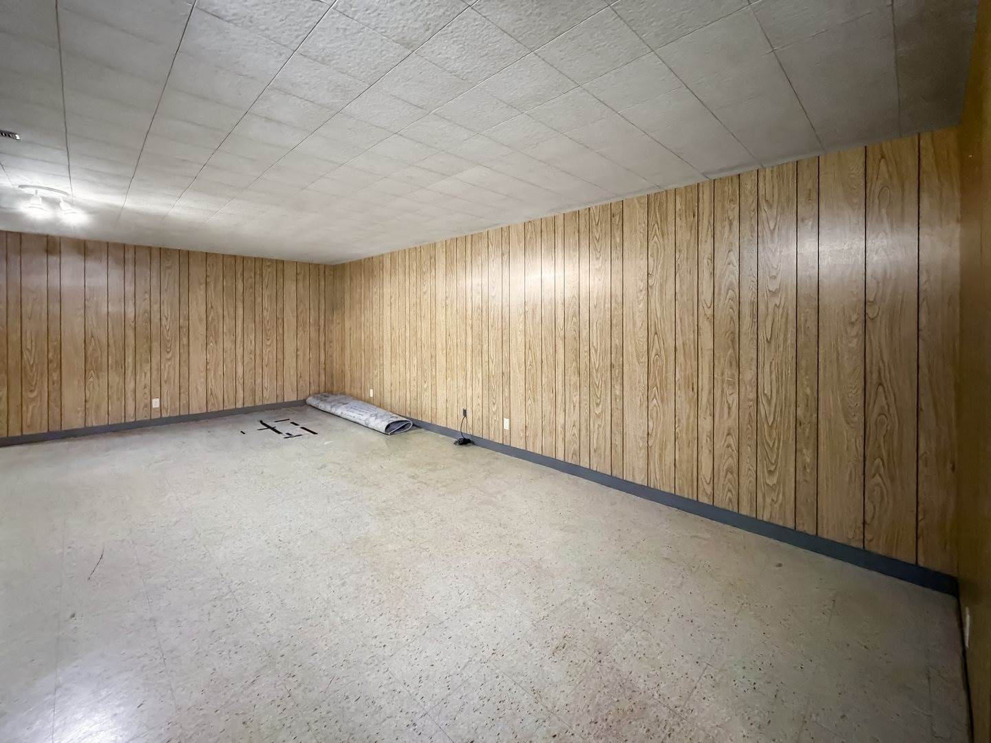 1353 Carriage Hill Lane, Freeport, IL 61032