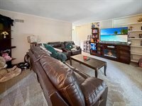 1353 Carriage Hill Lane, Freeport, IL 61032