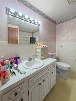 1353 Carriage Hill Lane, Freeport, IL 61032