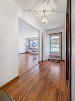 1353 Carriage Hill Lane, Freeport, IL 61032