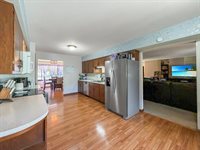 1353 Carriage Hill Lane, Freeport, IL 61032