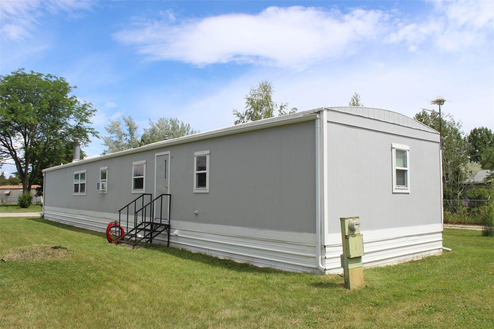 111 Blue Bird Drive, Hamilton, MT 59840