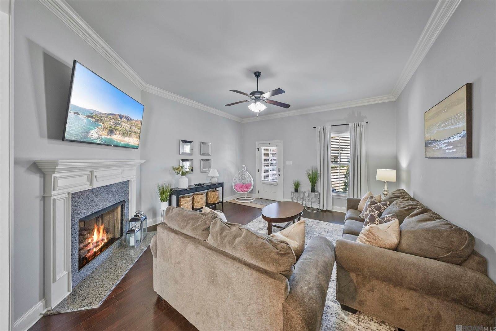 148 Red Maple Dr, Gray, LA 70359