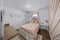 148 Red Maple Dr, Gray, LA 70359