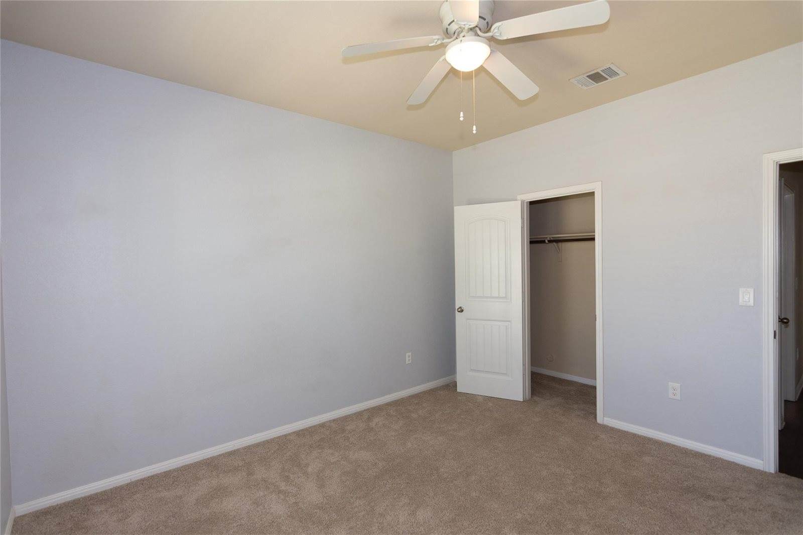 204 Serrano St, Georgetown, TX 78628